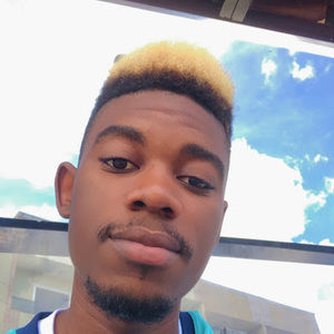 Meet your Posher, Louis carlos